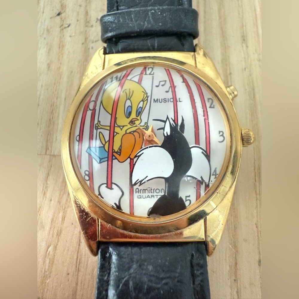 Vintage 90s looney tunes Sylvester tweety musical watch NEW BATTERY